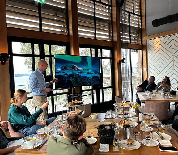 Hapag-Lloyd high tea met cruise liefhebbers